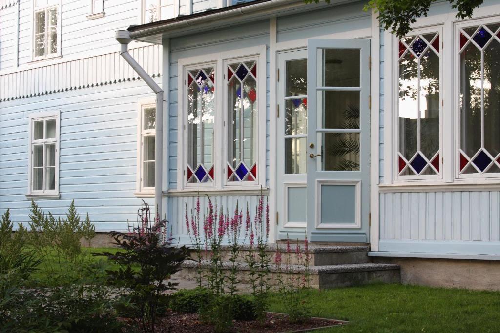 Lahe Guesthouse Haapsalu Eksteriør bilde